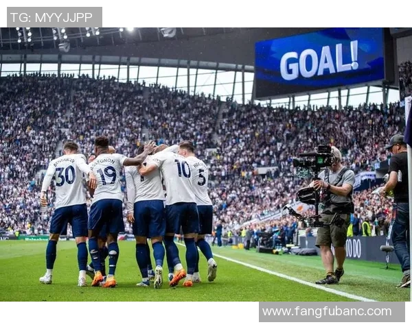 全球顶级足球球星拍卖热潮掀起 多家豪门争夺转会战即将展开