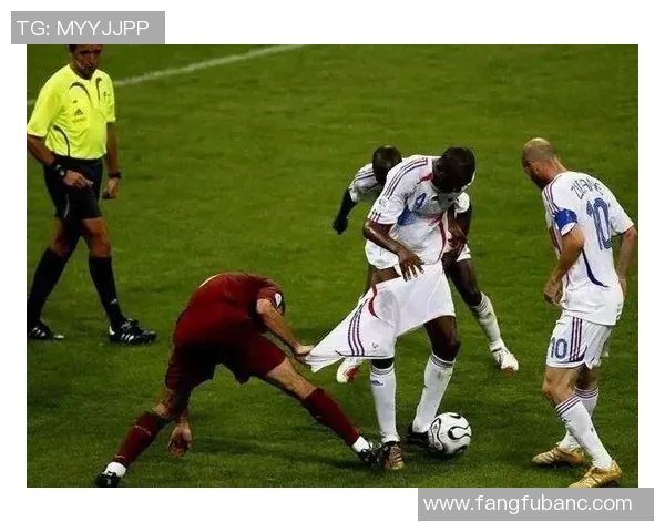 当今世界著名足球球星竞技风采与影响力全景深度解析 当今世界著名足球球星竞技风采与影响力全景深度解析