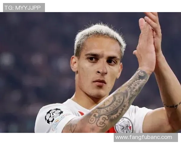 足球右中卫球星盘点：从经典传奇到当代顶尖球员的崛起与风采